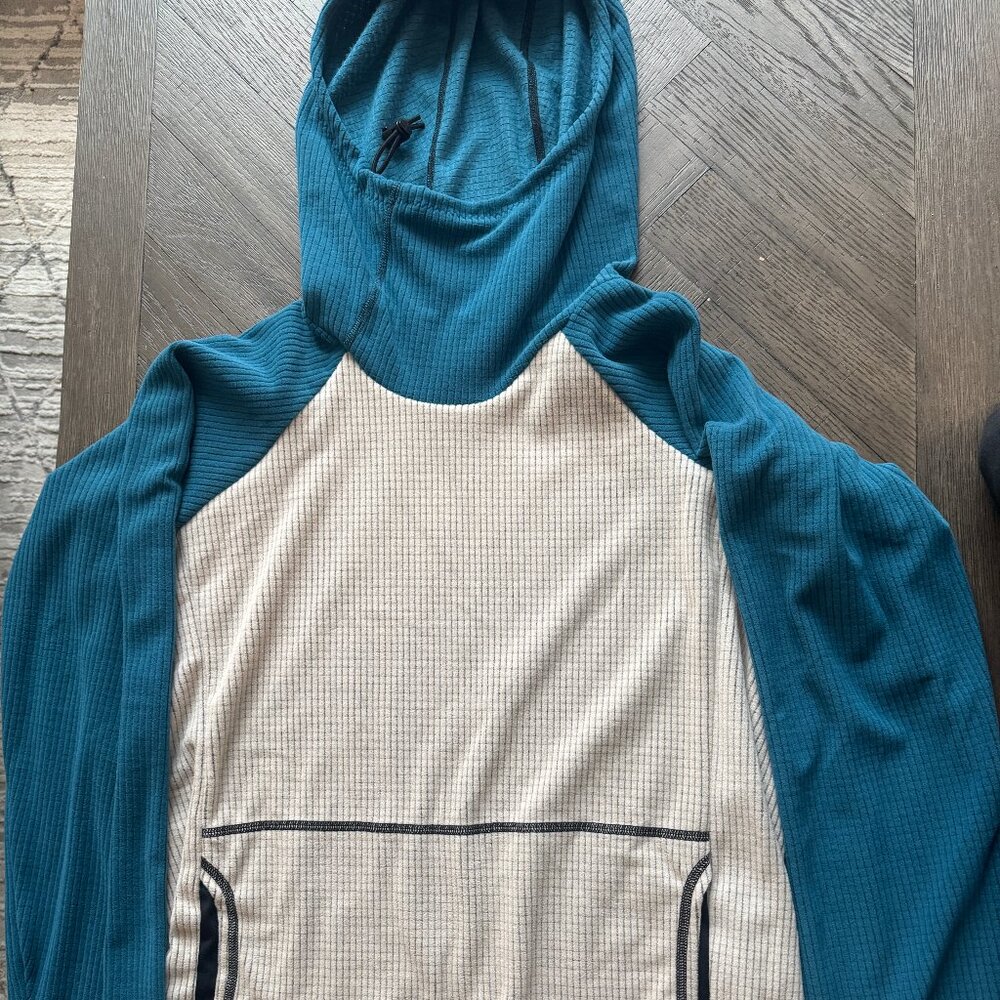 Melanzana Microgrid hoodie